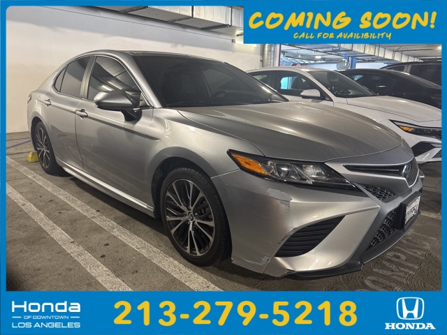 2020 Toyota Camry SE