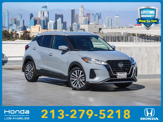 2022 Nissan Kicks SV