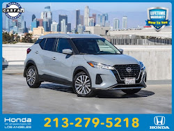 2022 Nissan Kicks SV