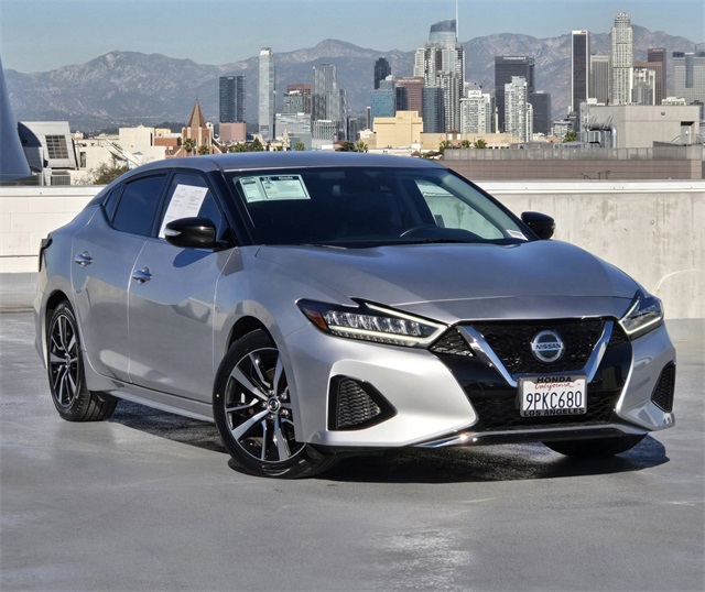 2022 Nissan Maxima SV