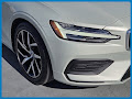 2020 Volvo S60 T5 Momentum