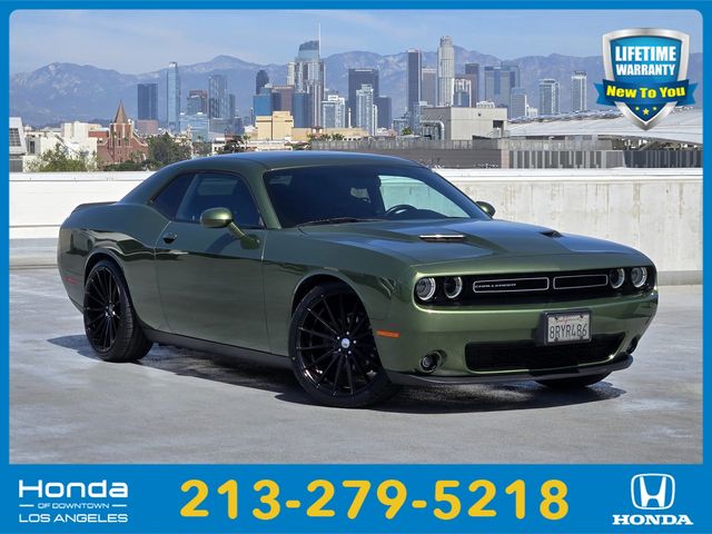 2020 Dodge Challenger SXT