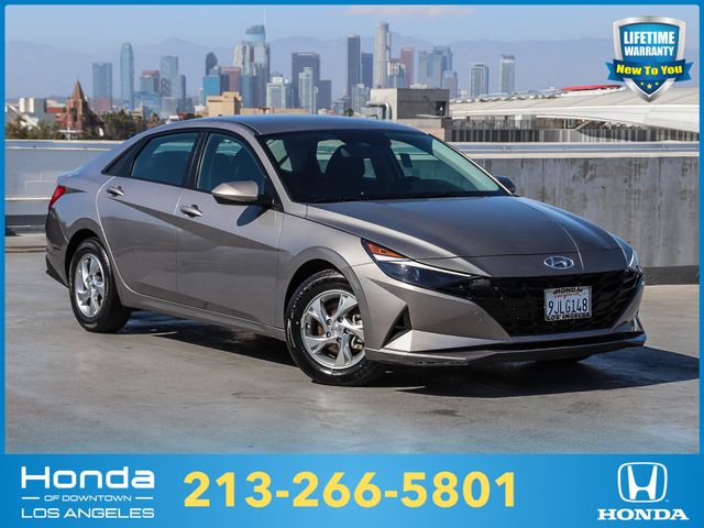 2023 Hyundai Elantra SE