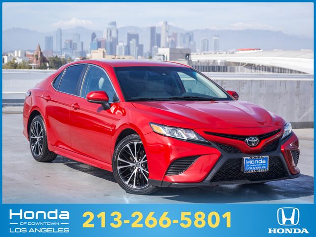 2019 Toyota Camry SE